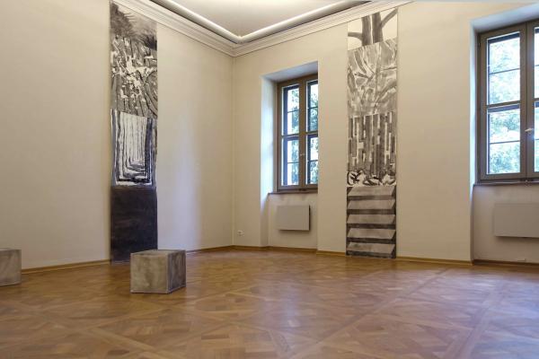 Vertiefter Sitz, Ausstellungsansicht